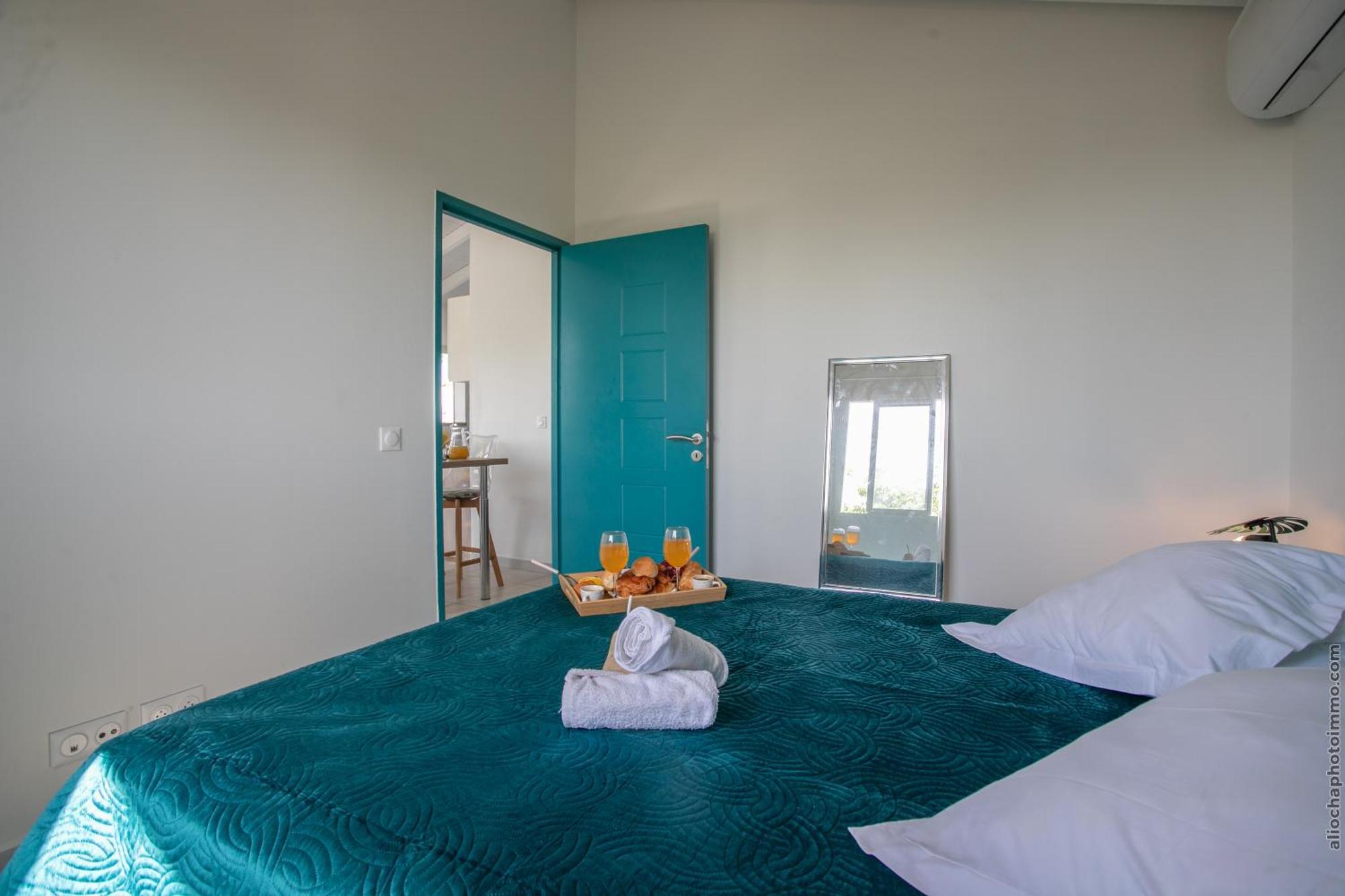 Appartement Gosier T3- Vue Nature - Romantique